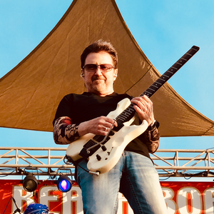 Buck Dharma on the Music 3.0 blog