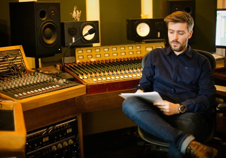 Composer Jim Hustwit on Episode 424 of Bobby Owsinski's Inner Circle Podcast